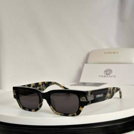 Picture of Versace Sunglasses _SKUfw56811604fw